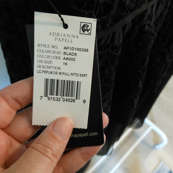Adrianna Papell Black Lace Peplum Party Dress - Size 16 - Picture 4 of 10